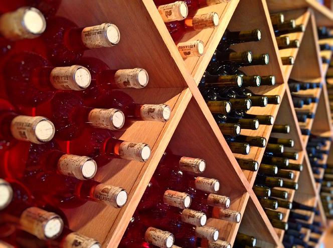 Buteleczka czegoś mocniejszego? 1 grudnia będą ograniczenia w sprzedaży alkoholu