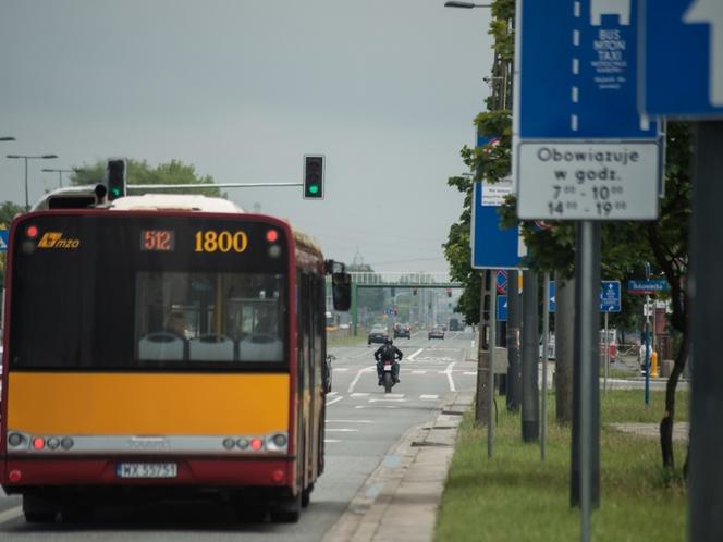 Zielona fala dla autobusów? W stolicy testują nowe rozwiązania. Wiemy gdzie
