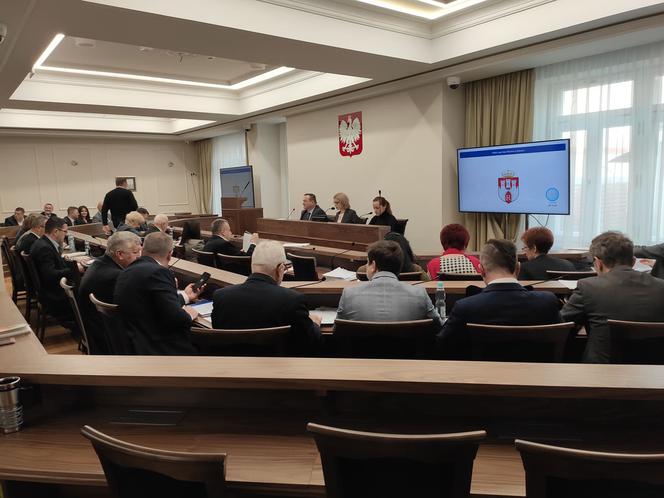 Koronawirus w Polsce. Zakażony jest radny Rady Miejskiej w Radomiu!