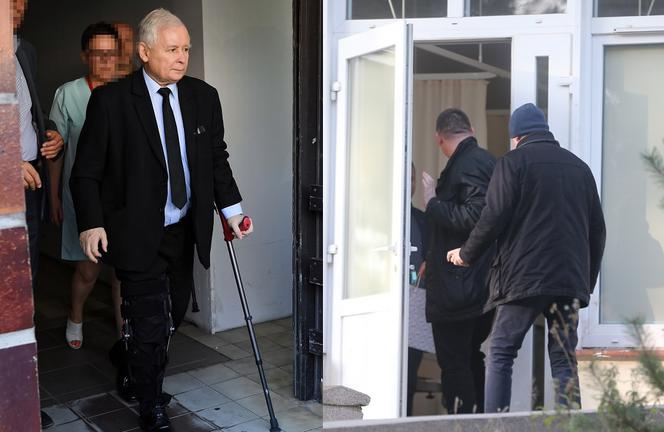 Jarosław Kaczyński po operacji. Pierwsze ZDJĘCIA z Otwocka!