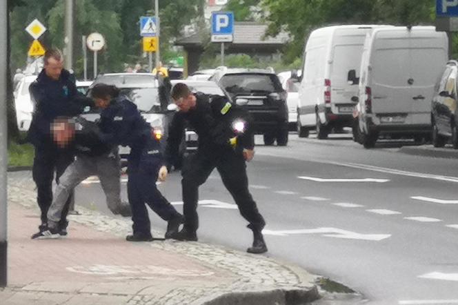 Szaleniec na ulicach Świnoujścia