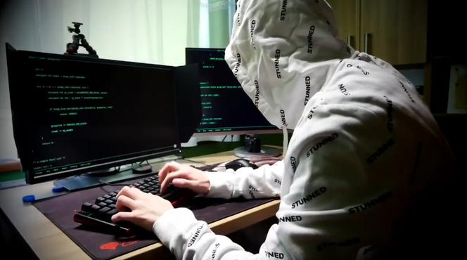Uczniowie z Grajewa nakręcili film o niebezpieczeństwach w cyberprzestrzeni
