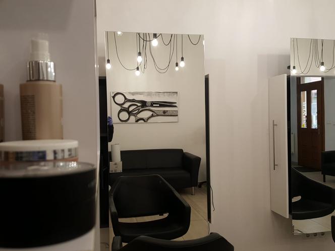 W salonie fryzjerskim po nowemu