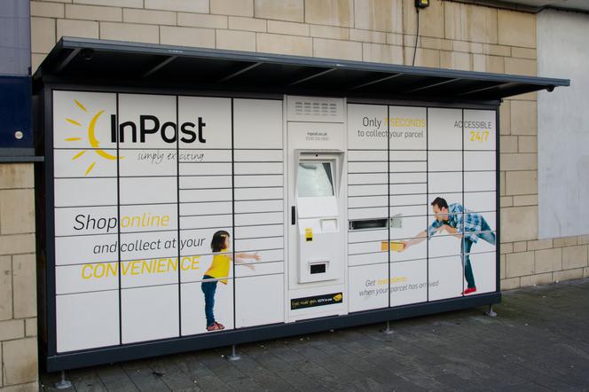 InPost ich sprzedał i nie płaci pensji. Razem broni pracowników