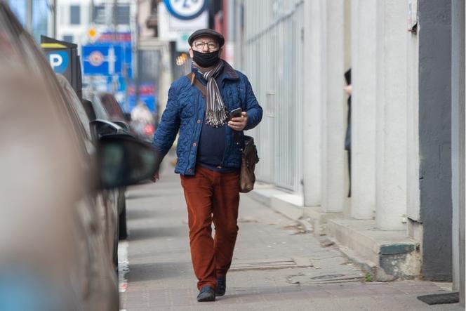 Zbyszek Zamachowski urządza się bez Moniki