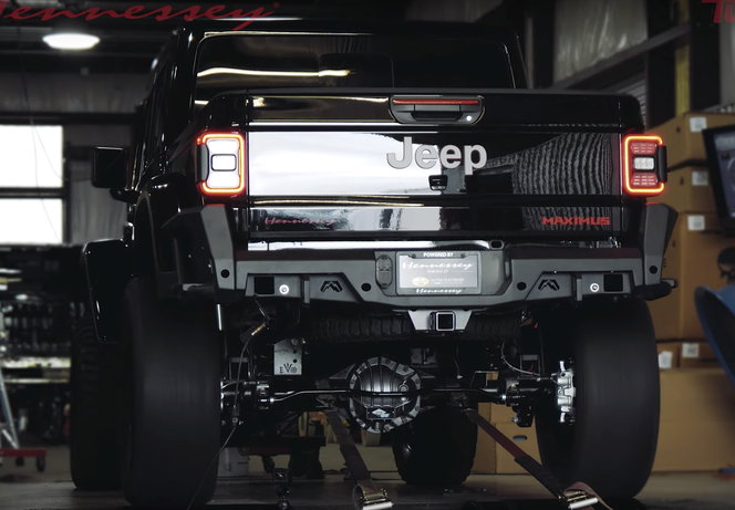 Tak ryczy Hennessey MAXIMUS 1000 Jeep Gladiator