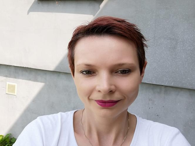 Pani Elżbieta ma czwórkę dzieci. Choruje na raka piersi.