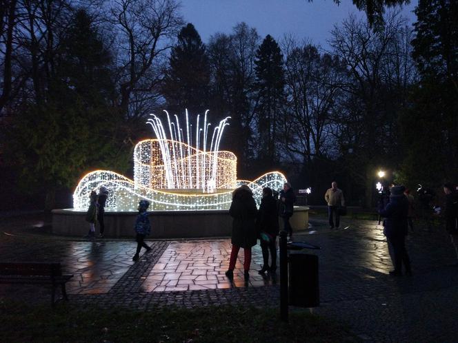 Koszalin. Już wkrótce poczujemy w mieście klimat świąt. Iluminacji nie zabraknie
