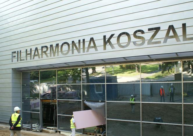 Elewacje z blachy tytanowo-cynkowej Filharmonii Koszalińskiej