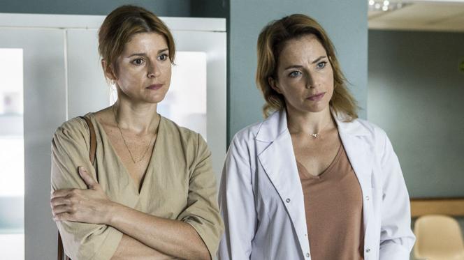 Echo serca 2 sezon odc. 26. Agnieszka (Anna Dereszowska), Ada (Marta Ścisłowicz)
