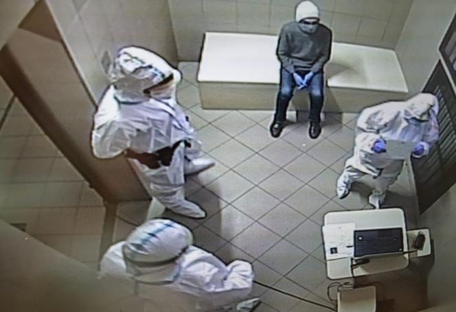 Miał koronawirusa, spacerował po lotnisku. Szybka reakcja służb na Okęciu