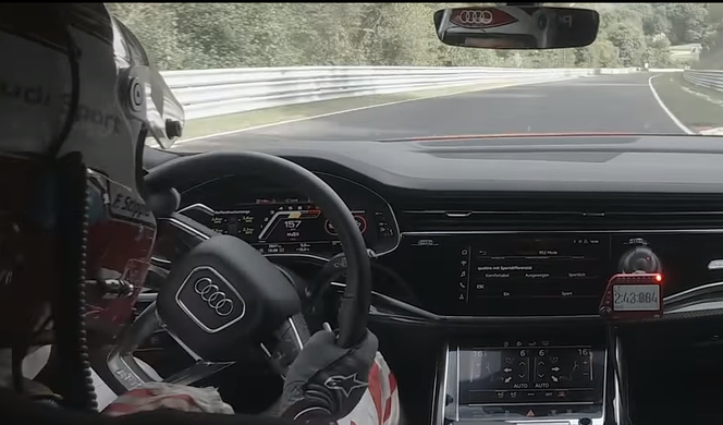 Audi RS Q8 z rekordowym czasem na Nurburgringu