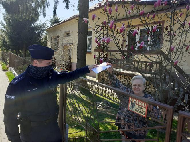 Maseczki_policja