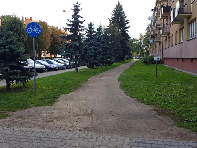 Ścieżka rowerowa wzdłuż ul. Dąbrowskiego będzie utwardzona