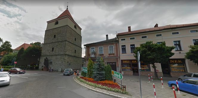 Zabytkowa dzwonnica w Żywcu