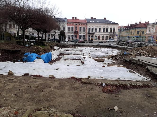 Co dalej z wykopaliskami na miejskim Rynku. Miasto ma kilka pomysłów