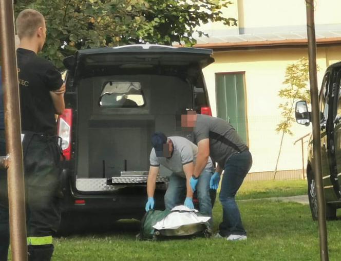Horror w Złocieńcu. Dwa ciała w mieszkaniu