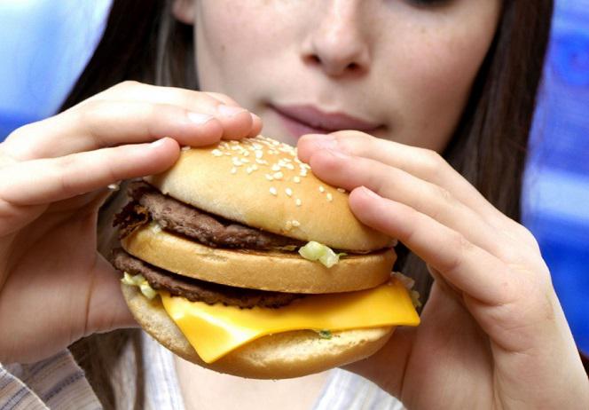 Hamburgery w Lidlu. Gdzie kupić nowość z oferty sklepu?