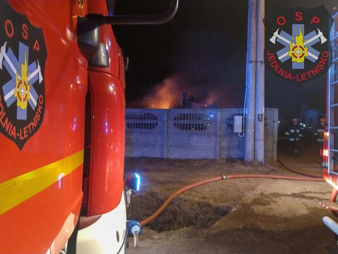 Pożar tartaku w Aleksandrowie koło Radomia