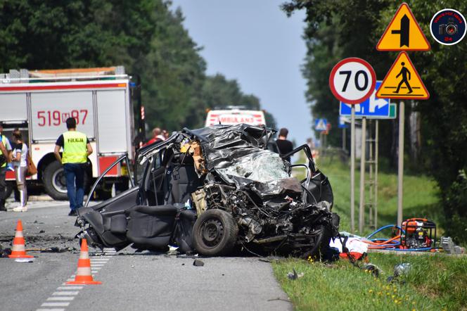 Potworny wypadek w Grębiszewie. Zginęła rodzina