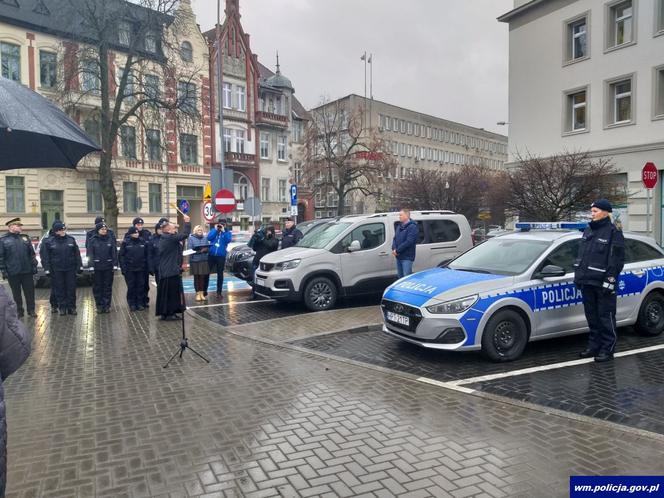 Nowe radiowozy olsztyńskich policjantów