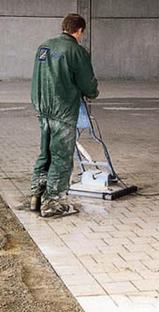 Wibrowane posadzki ceramiczne