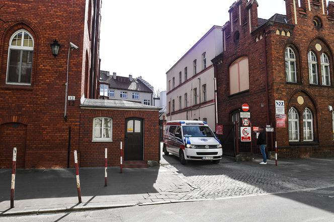 Szpital w Bydgoszczy. Tutaj leżą zakażeni koronawirusem