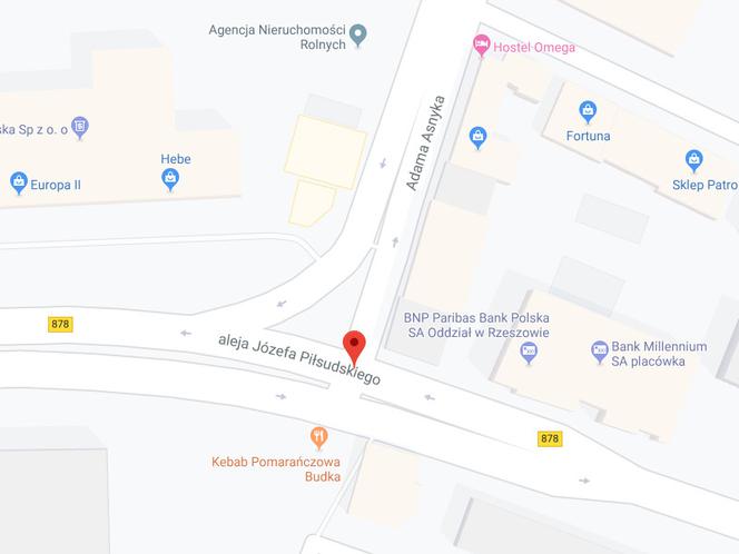 Niecodzienne nocne zdarzenie w centrum Rzeszowa. Nasłali policjantów na... policjantów