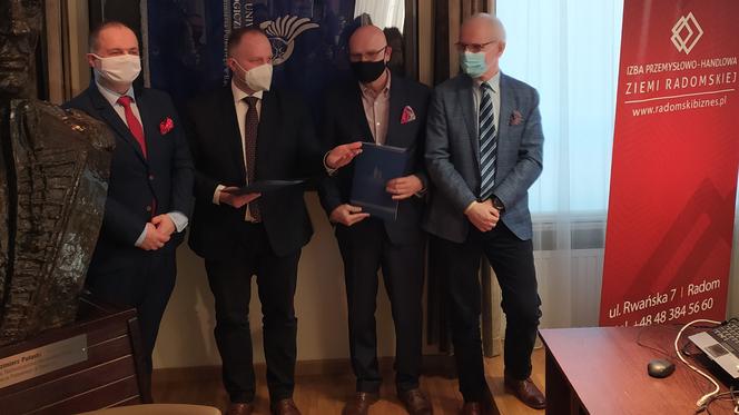 Podpisanie porozumienia UTH z IPHZR