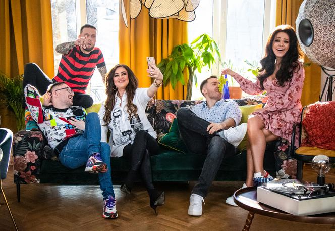 Gogglebox. Przed telewizorem