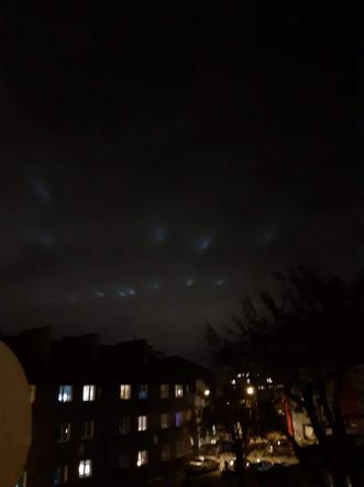 Tajemniczne światła na niebie