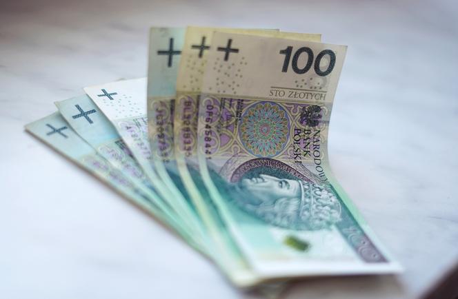 Znalezione nie kradzione. Skarżyszczanin przywłaszczył 9 tys. złotych