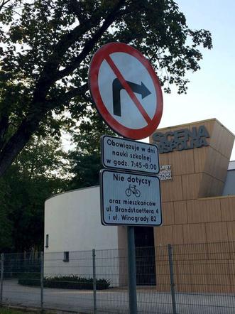 ZAKAZ podwożenia dzieci pod szkoły! Poznań to pierwsze miasto w Polsce