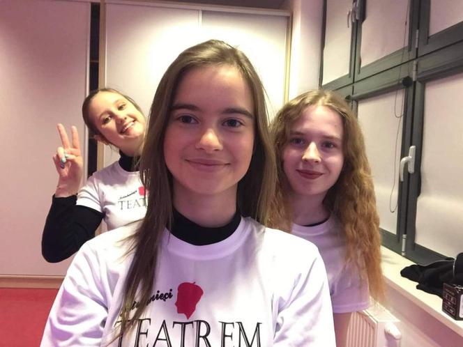 Sztuknięci Teatrem - projekt społeczny