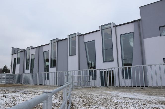 Wybieg dla żyraf i nosorożców. Trwa budowa