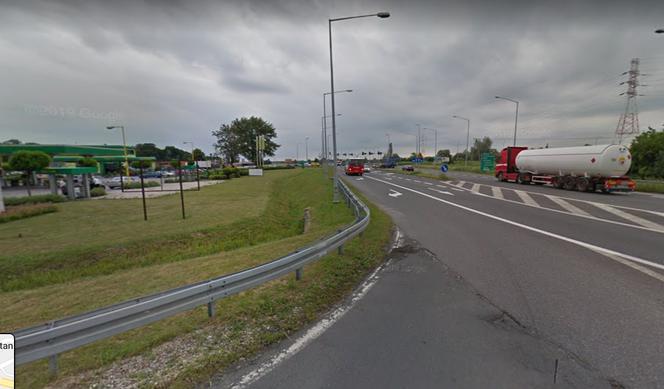 Opole: Masakra na obwodnicy! TIR pchał osobówkę przez kilometr!
