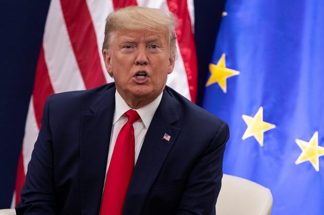 Stonesi idą na wojnę z Trumpem