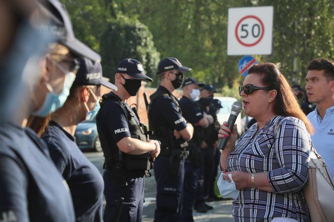 Renata Beger na proteście rolników przed siedzibą Prawa i Sprawiedliwości w Warszawie