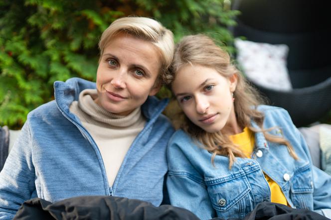 Zawsze warto, odcinek 6: Dorota (Katarzyna Zieliska), Majka (Gabriela Świerczyńska)