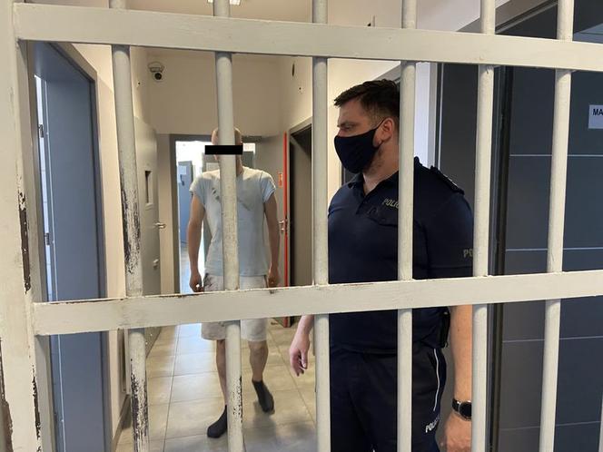 Wejherowo: Podpalacz wywołał pożar w sklepie! Sprawcy grozi długa odsiadka