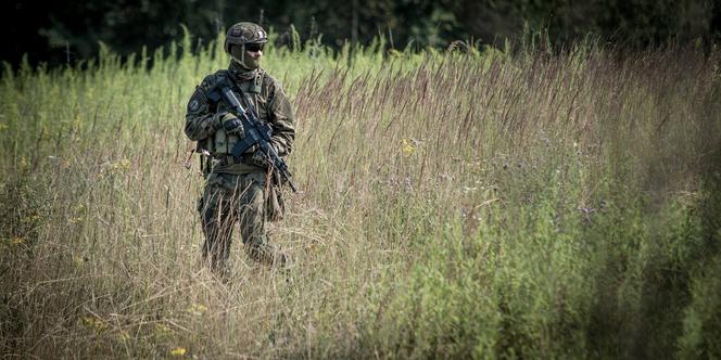 Radom. Żołnierz UDUSIŁ swoją żonę. Czy sąd uwierzy, że zrobił to w afekcie?