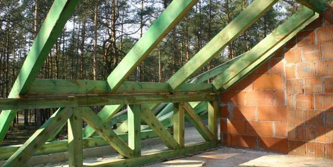 Więźba dachowa drewniana