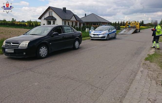 Policjant po służbie zatrzymał drogowego recydywistę