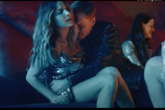 Julia Wieniawa była molestowana na imprezie?! W sieci pojawiło się nagranie