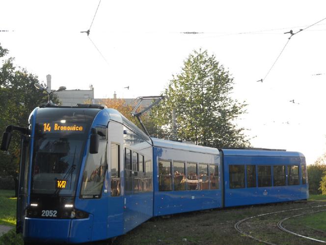 W Krakowie wyłączyli kasowniki. Komunikacją miejską pojedziesz za darmo