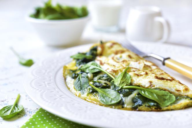 omlet ze szpinakiem
