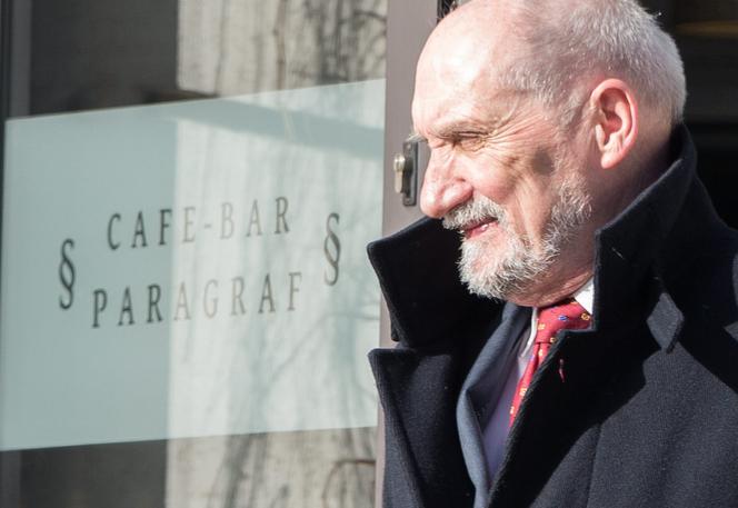 Macierewicz odbije Miśka?