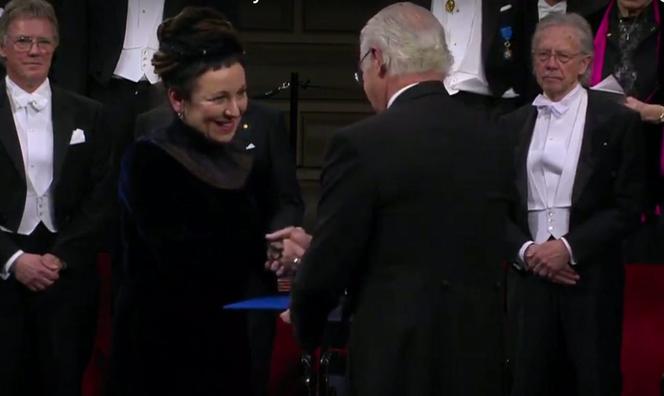 Olga Tokarczuk odbiera literacką Nagrodę Nobla