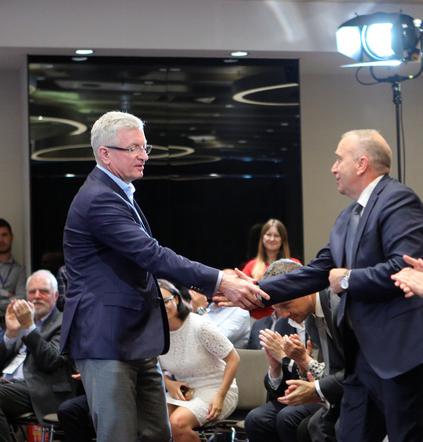 Chce na prezydenta, bo Schetyna mu kazał