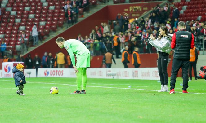 Wojciech Szczęsny z żoną i synem
